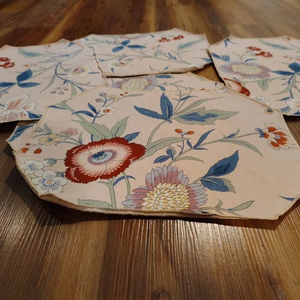 Set of 5 Floral Cloth Placemats Vintage